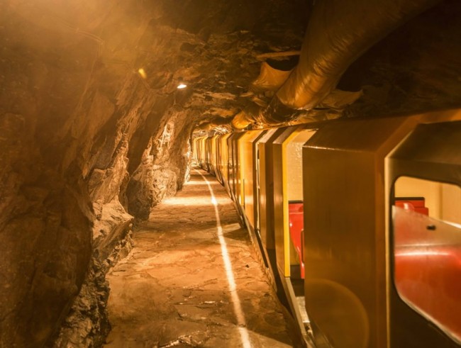Stollenbahn © Gasteiner Heilstollen (Bildquelle ➤ gasteiner-heilstollen.com, Presse)